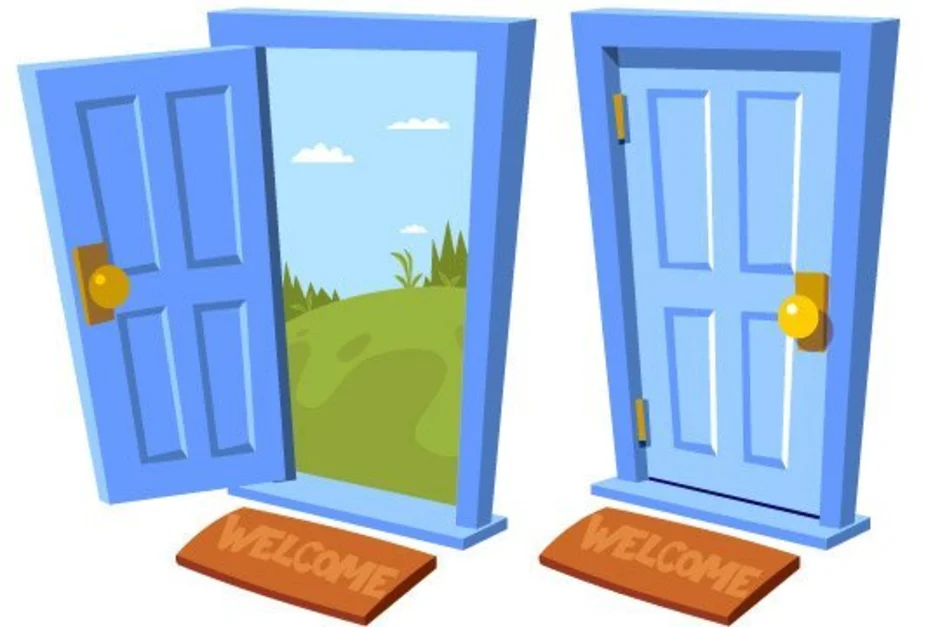 Открой картинку. Дверь мультяшная. Дверь для детей мультяшная. Открытые двери для детей. Дети и открытая дверь.