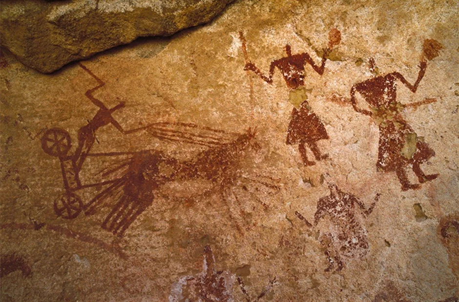 Наскальные рисунки древних людей фото
