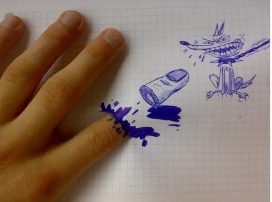 Рисунок ручкой на бумаге