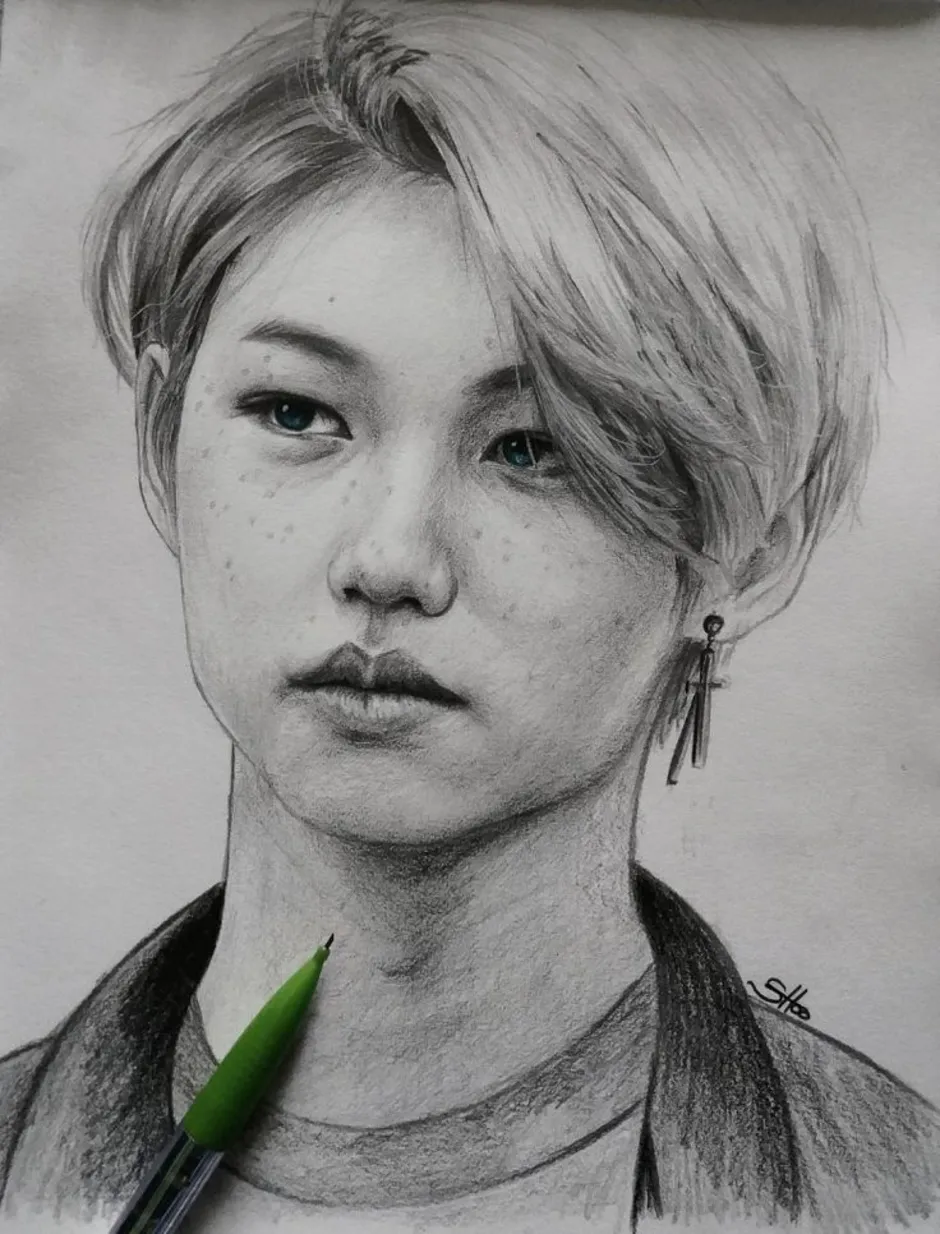 Рисунки стрей кидс. Скетчи Stray Kids Феликс. Kpop Stray Kids скетч Феликс. Fanart Stray Kids Lee Felix карандашом. Ли Феликс Stray Kids рисунки карандашом.