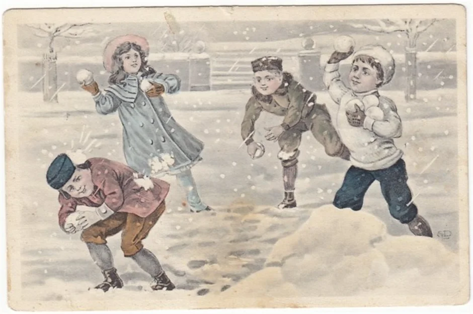 Ребята играли в снежки