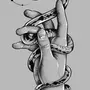 Змея на руке рисунок
